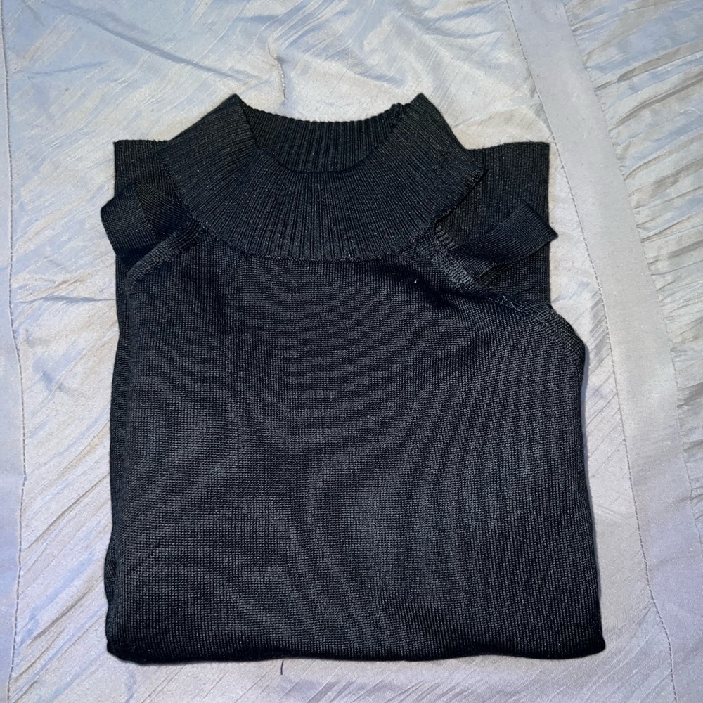 Black long sleeve top